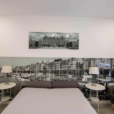 Suite Estocolmo León Extérieur photo