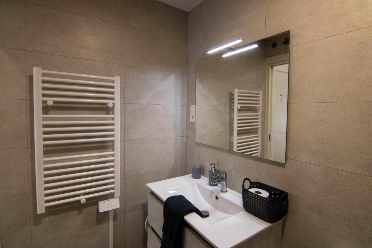 Suite Estocolmo León Extérieur photo